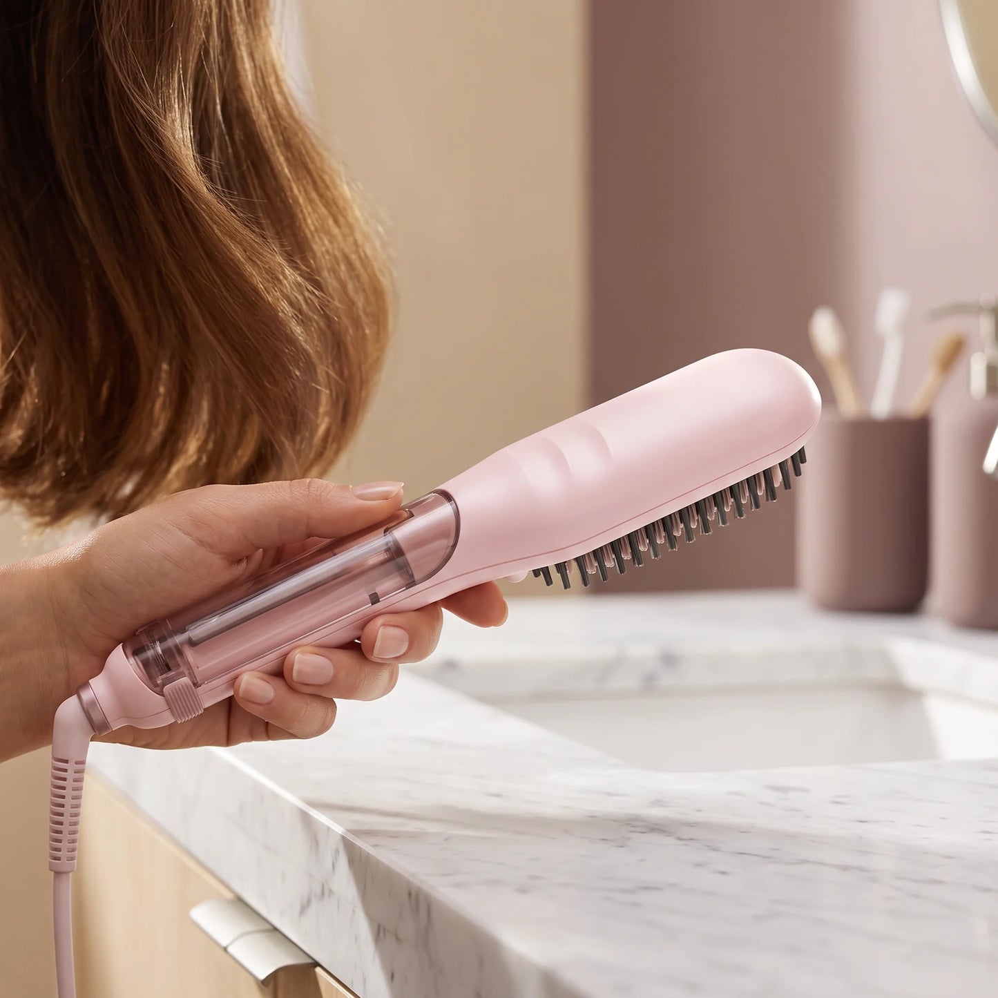 Straightening Brush Steam-Infused Ceramic Bristles & Anti-Scald Tips