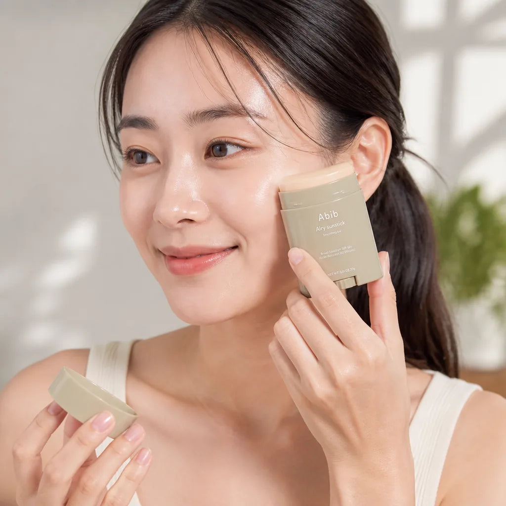 Face Sunscreen Stick SPF50+ Broad-Spectrum Invisible Finish