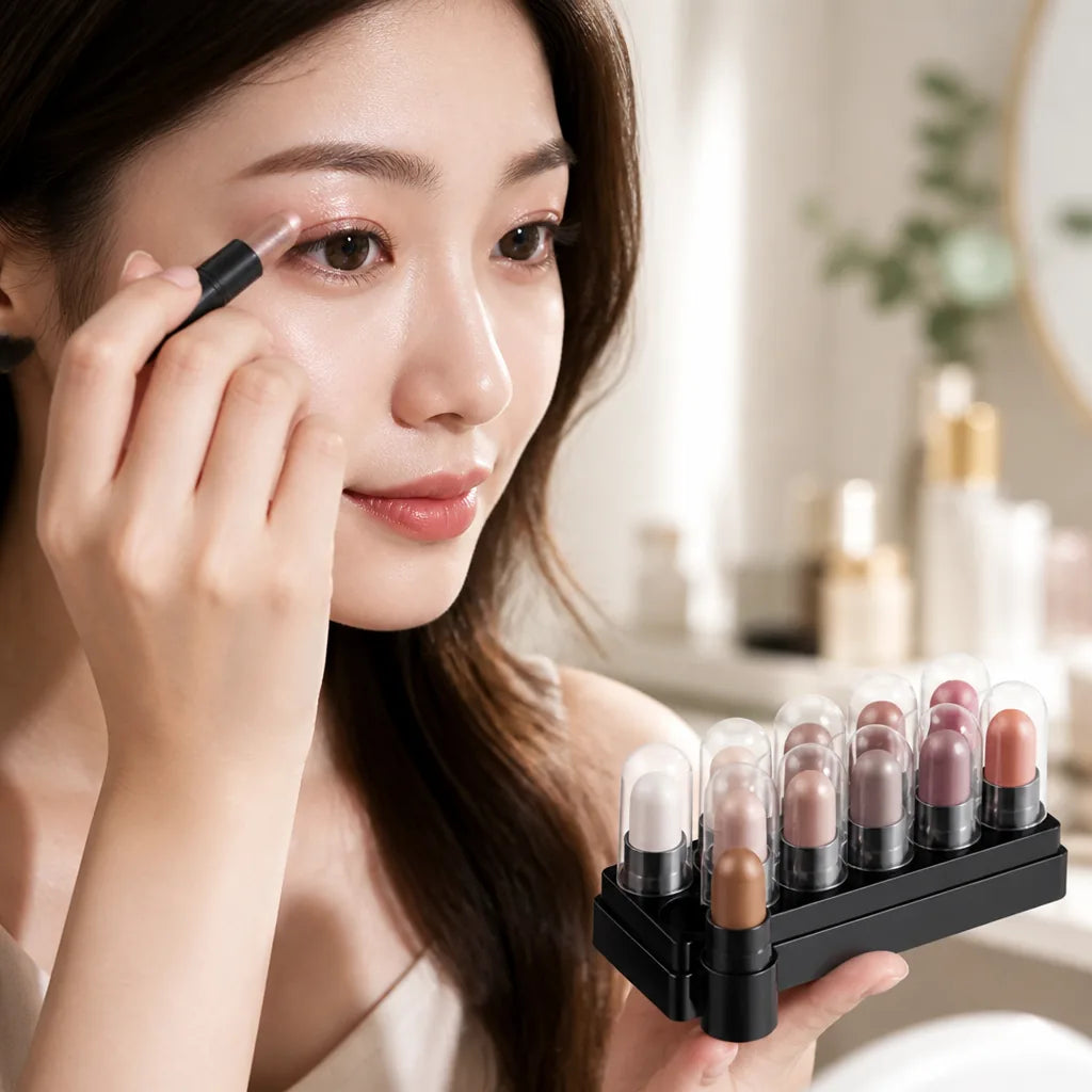 Eyeshadow Stick Creamy One-Swipe Buildable & Blendable