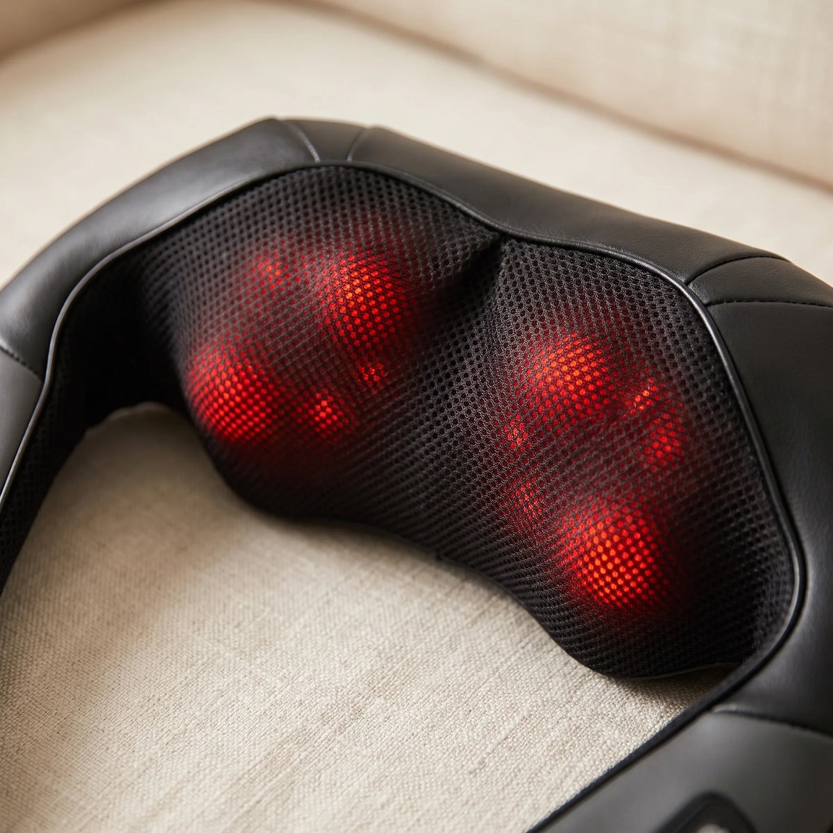 Back & Neck Massager Shiatsu Deep Kneading Heated