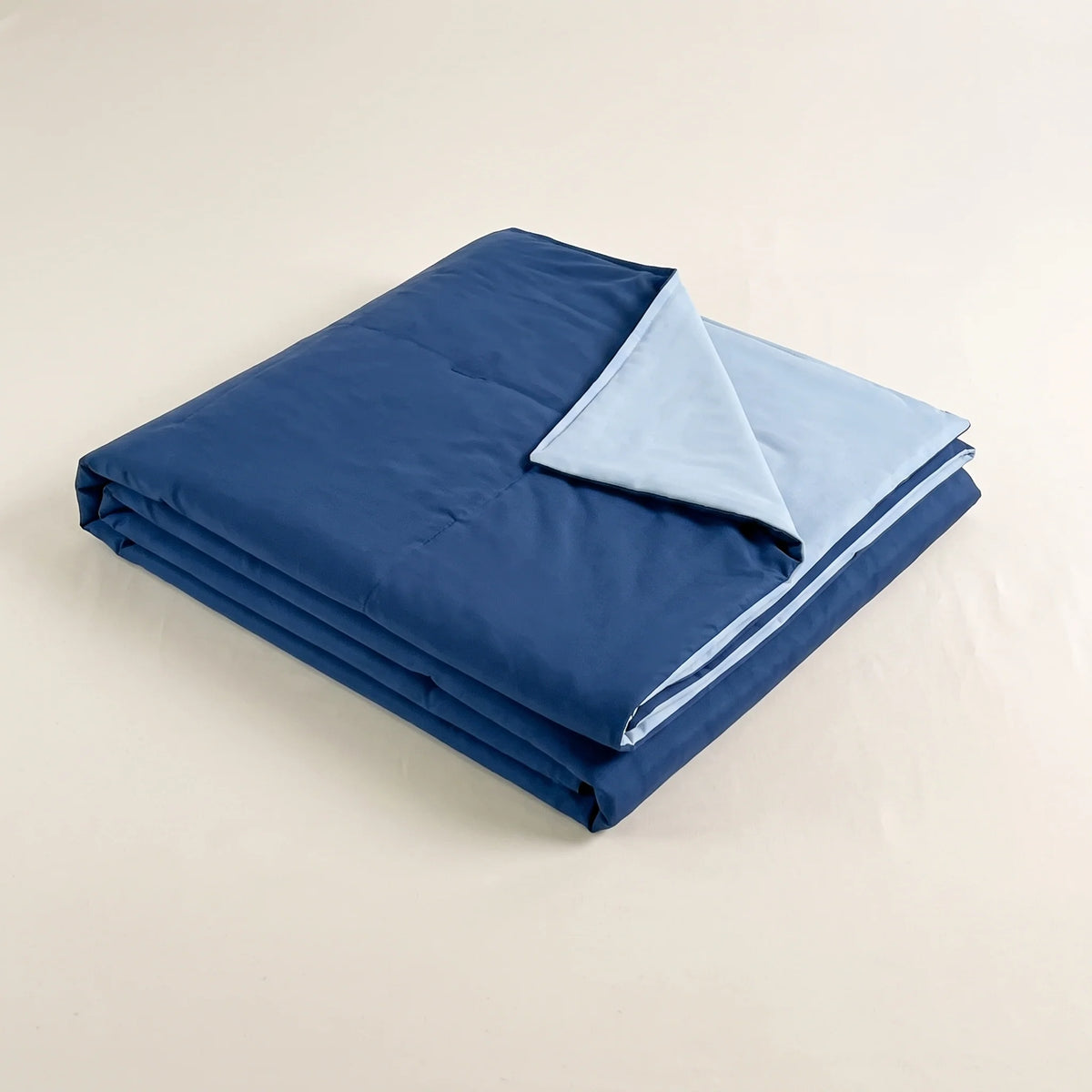Blanket Reversible Cooling Dual-Fabric
