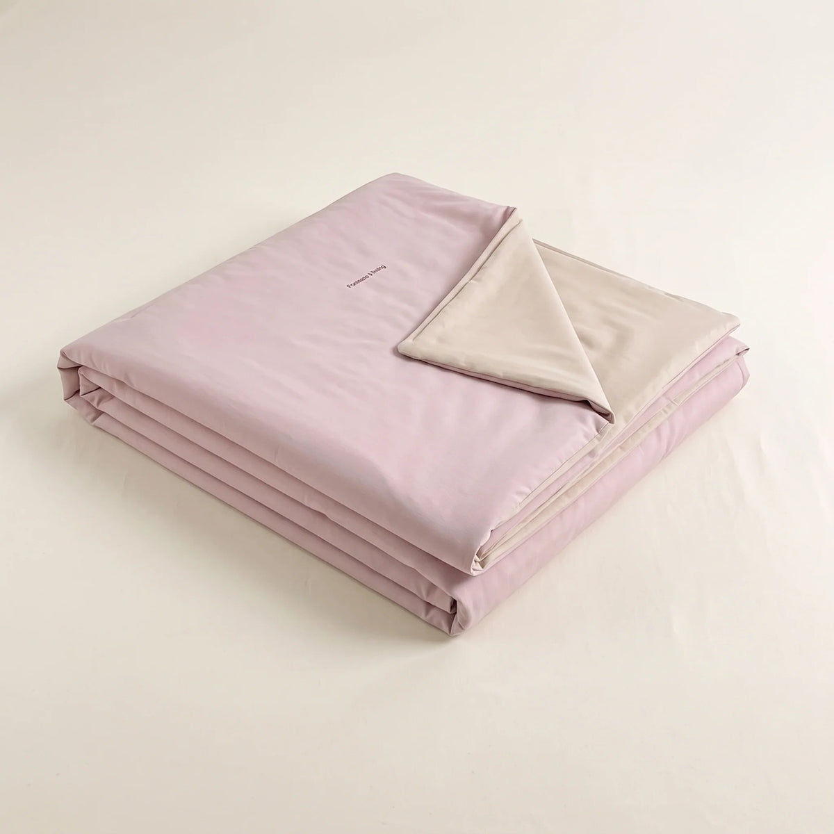 Blanket Reversible Cooling Dual-Fabric