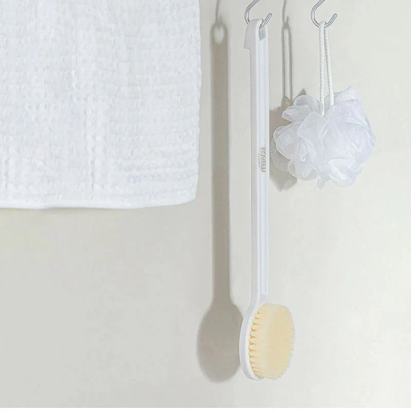 Body Brush Soft Nylon Bristles Ergonomic Handle