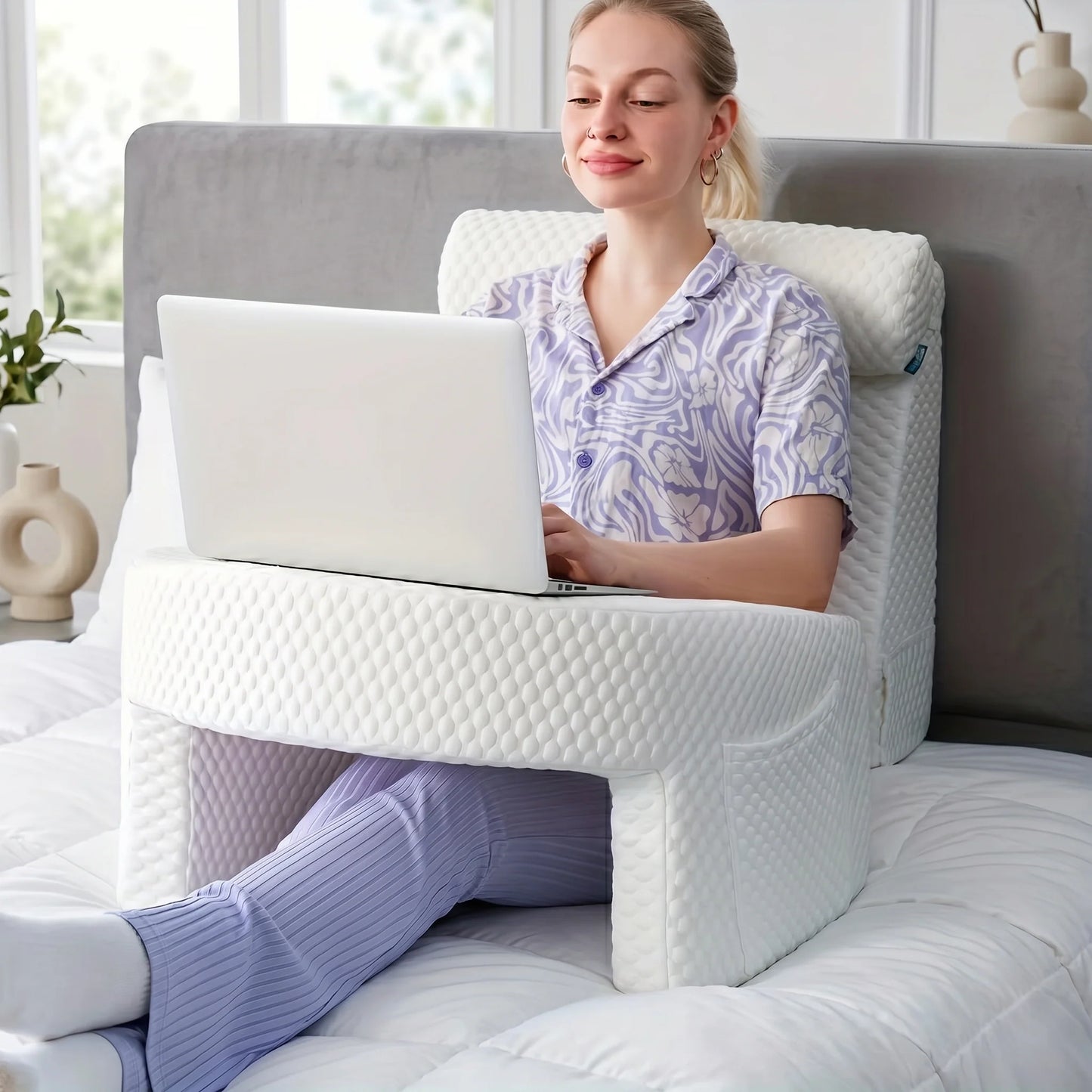 Ergonomic Reading & Laptop Support Cushion Side Pockets Fits Most Laps