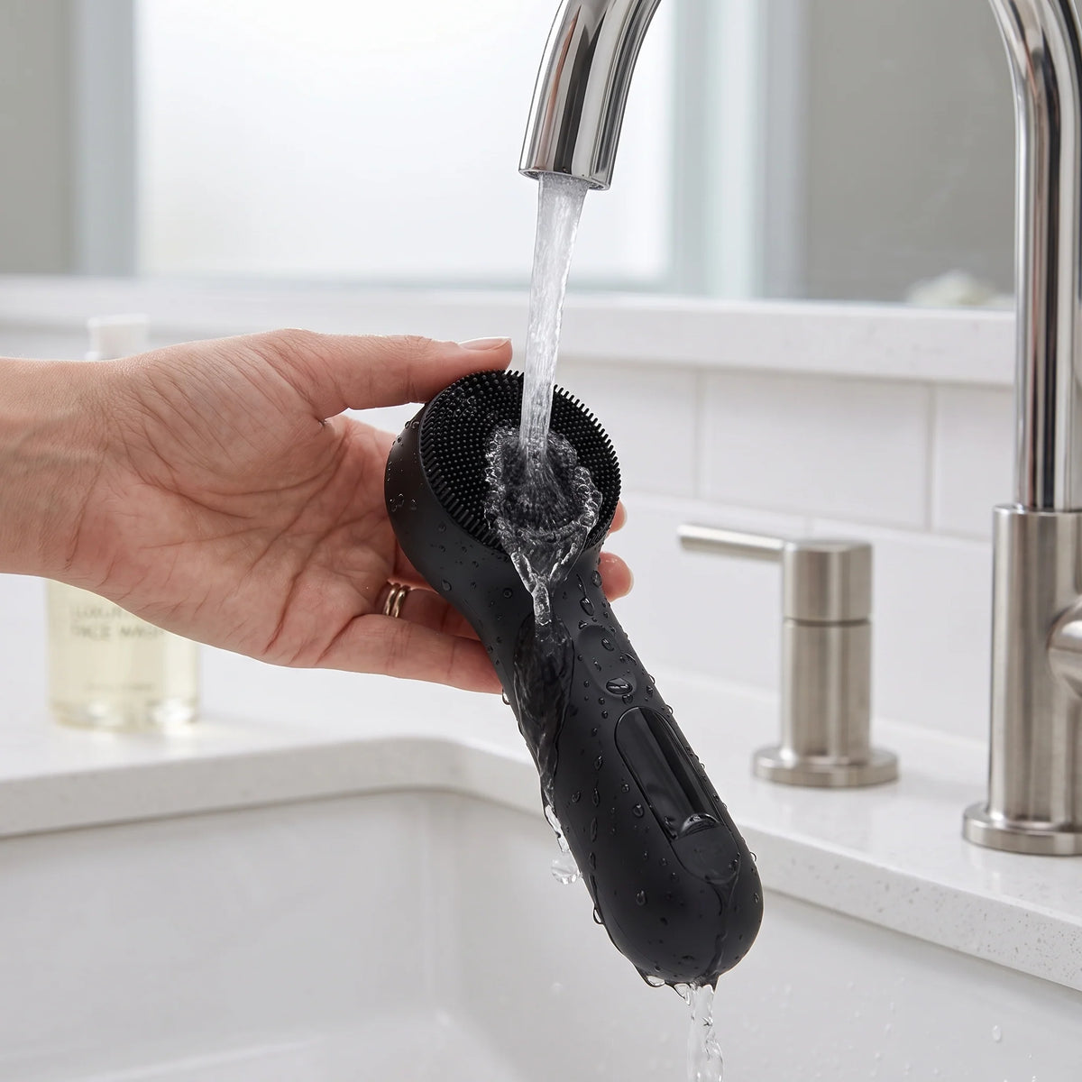 Facial Cleansing Brush 3-Mode Silicone Waterproof