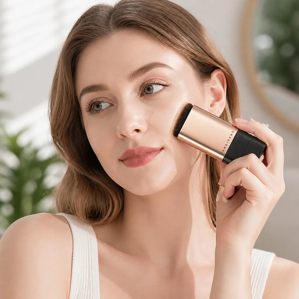 Foundation Stick Integrated Brush Naturally Matte Finish