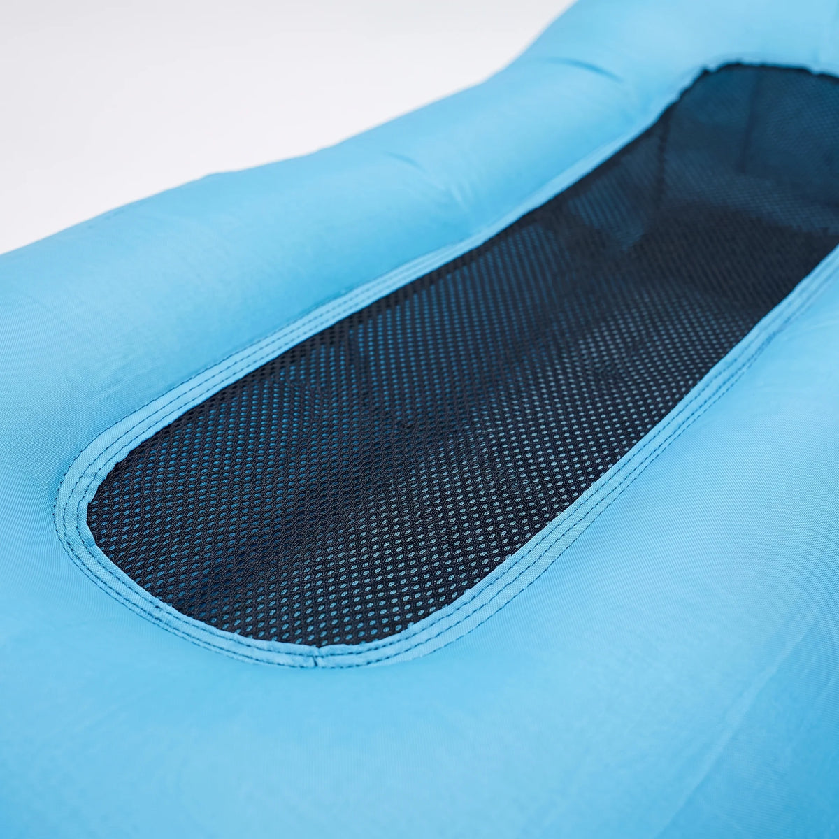 Inflatable Lounger Full-Length Breathable Mesh Center