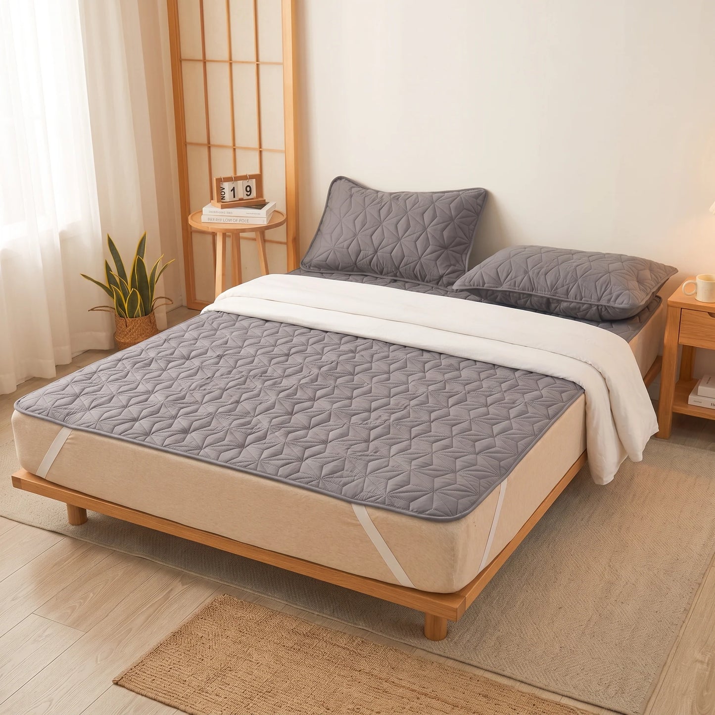 Mattress Protector Quilted Waterproof Elastic Corner Straps