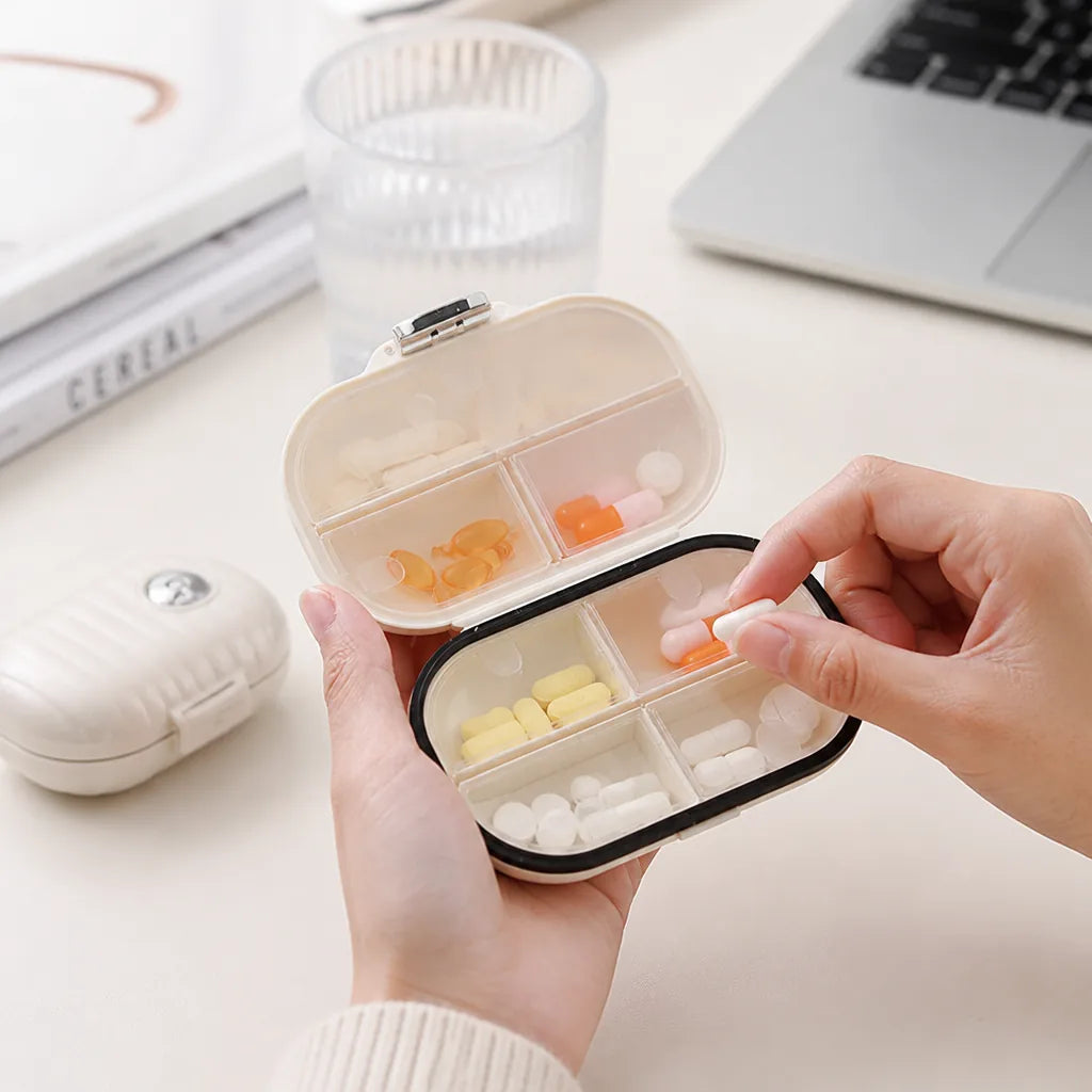 Pill Organizer 7 Compartments Moisture-Resistant Seal