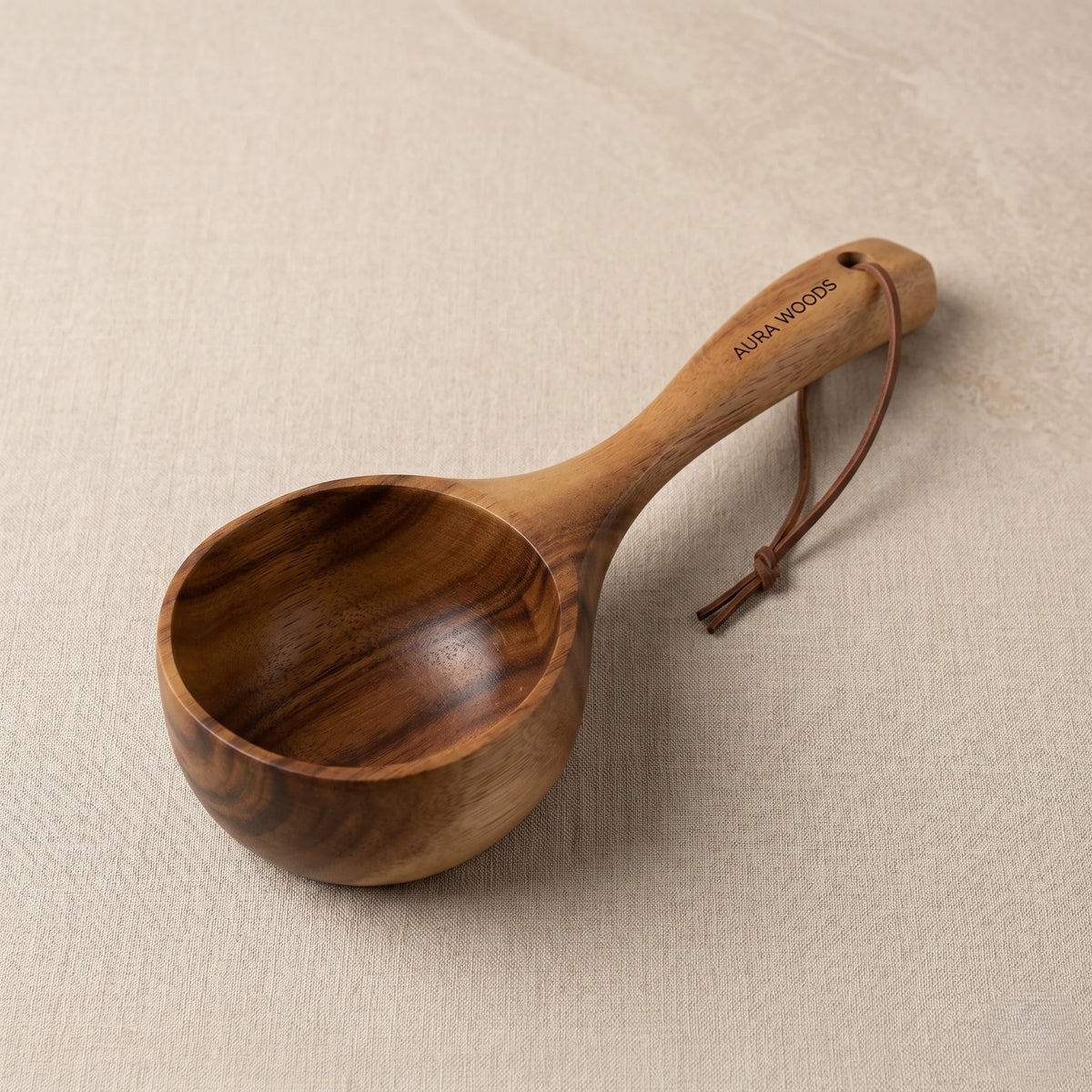 Sauna Ladle Wooden Long-Handle Ergonomic Grip
