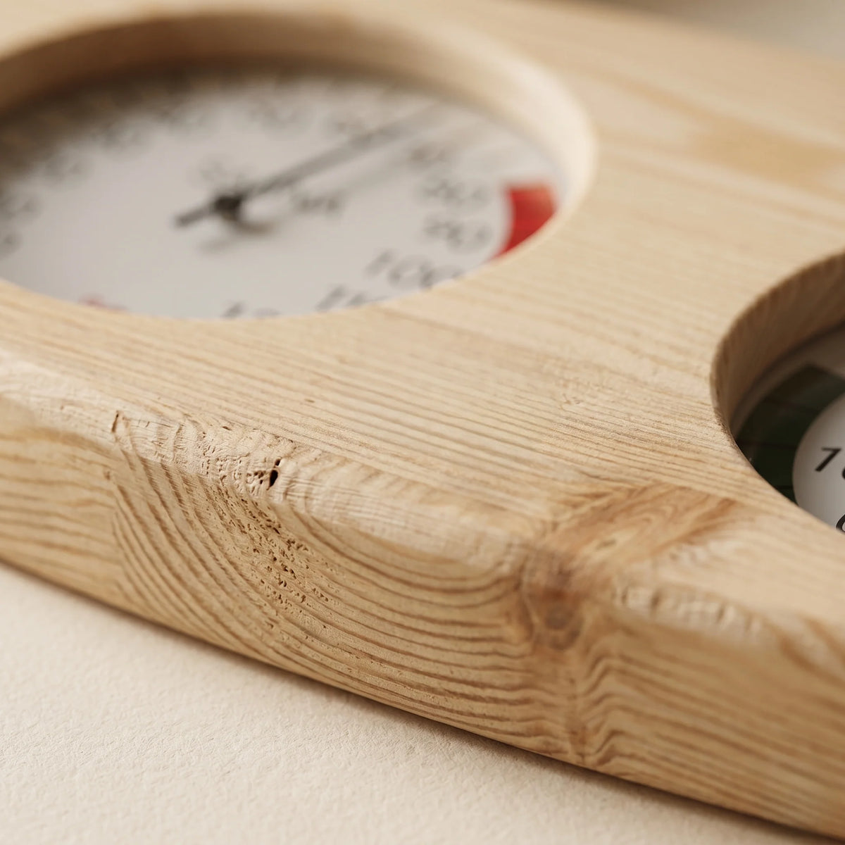 Sauna Thermometer & Hygrometer Wood Wall Mount Easy-Read Analog