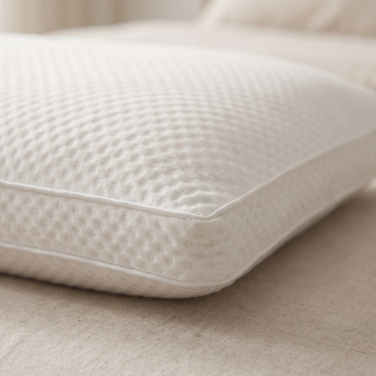 Sleeping Pillow High-Rebound Neck Support Breathable Knit Cover