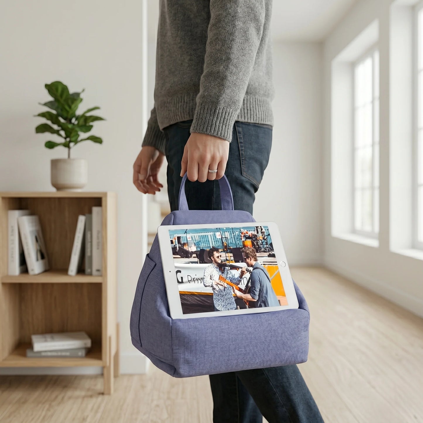 Tablet & Phone Pillow Stand Hands-Free Adjustable Plush Lap
