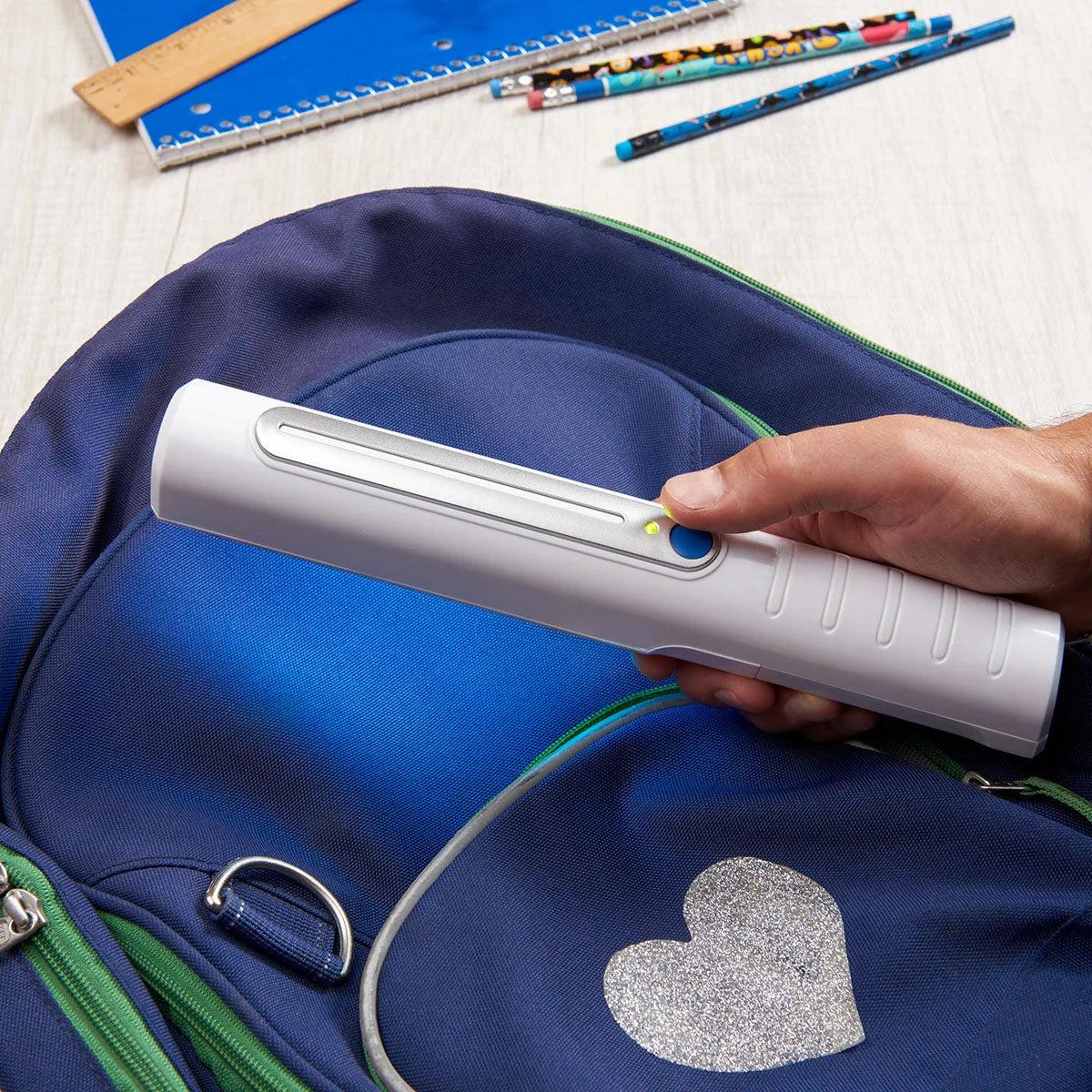 UV Light Wand Slim Battery Operated Auto Shutoff