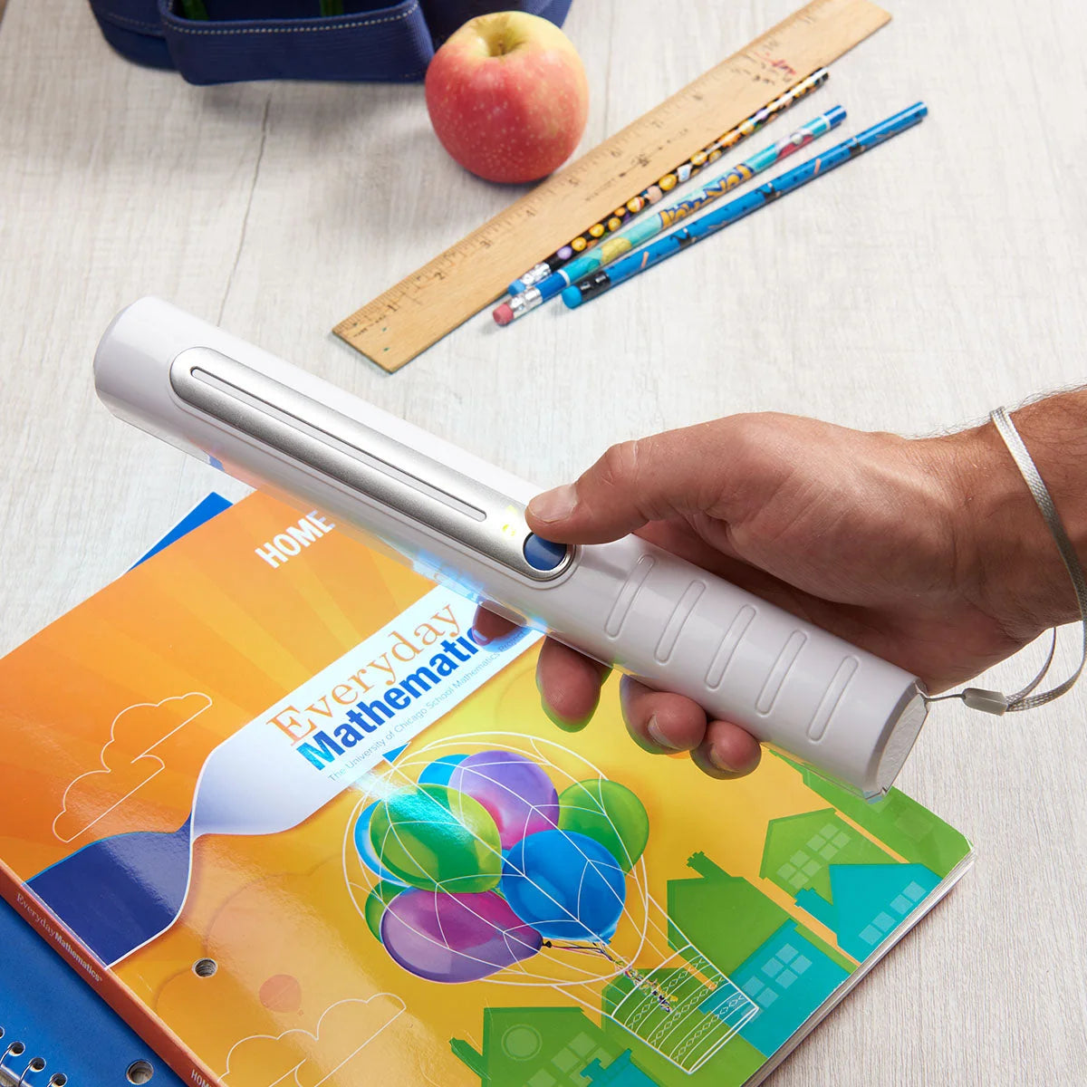 UV Light Wand Slim Battery Operated Auto Shutoff