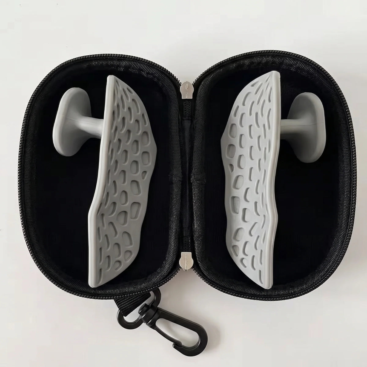 Weightlifting Grip Pads Ergonomic Silicone & Textured Palm Support