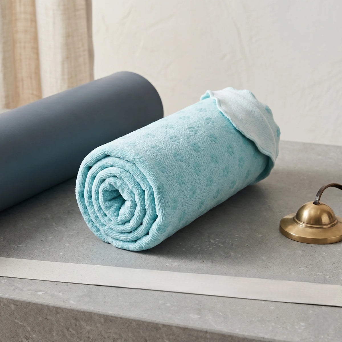 Yoga Towel Non-Slip Microfiber Extra Absorbent & Quick-Dry
